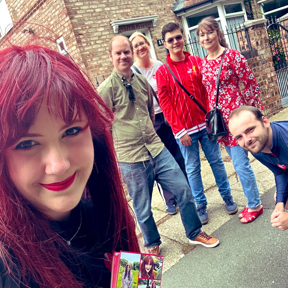 Kimberley Berry (@kjberry91) on Twitter photo ❤️✨ After a busy morning of #CommunitySkips and following up casework, we’re back out on the #LabourDoorstep in another part of #Springwood. 🙋♀️✨👍
#SpringwoodMatters
<a href="/LiverpoolLabour/">Liverpool Labour</a> ❤️✨ After a busy morning of #CommunitySkips and following up casework, we’re back out on the #LabourDoorstep in another part of #Springwood. 🙋♀️✨👍
#SpringwoodMatters
<a href="/LiverpoolLabour/">Liverpool Labour</a>