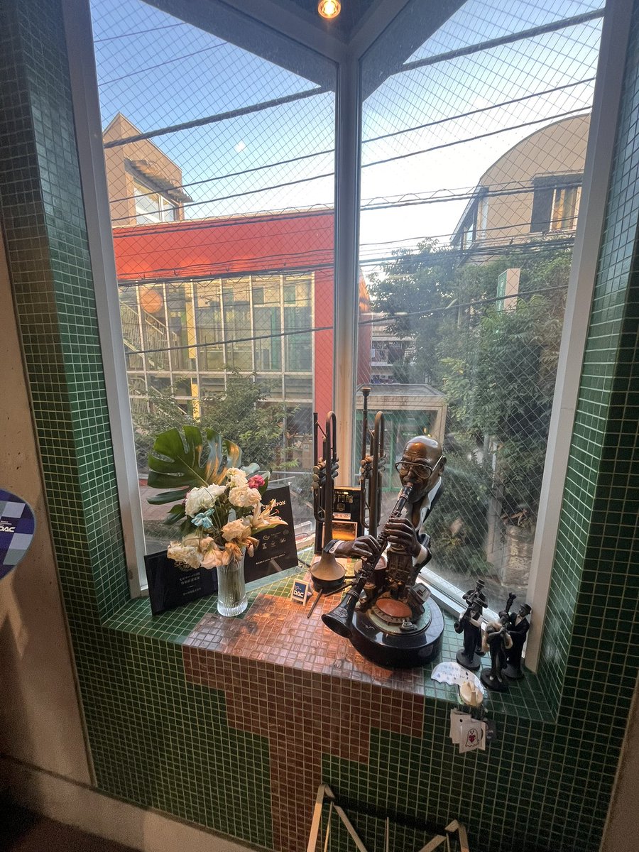 Trp_miu_'s tweet image. 最近も音楽づくしで幸せな日々🩷
指導の経験もたくさんさせていただけて環境に感謝です😿！もっと頑張ります✩.*˚
P.S.近日中にご報告があるかも……？、！