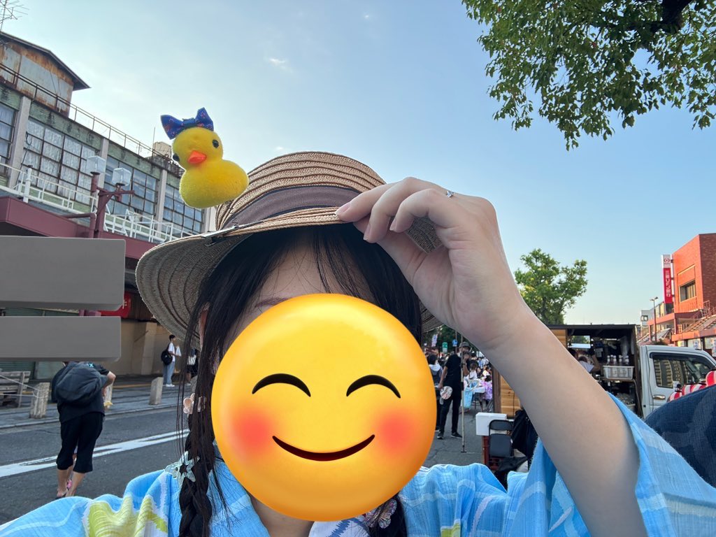 _peachcaep tweet picture