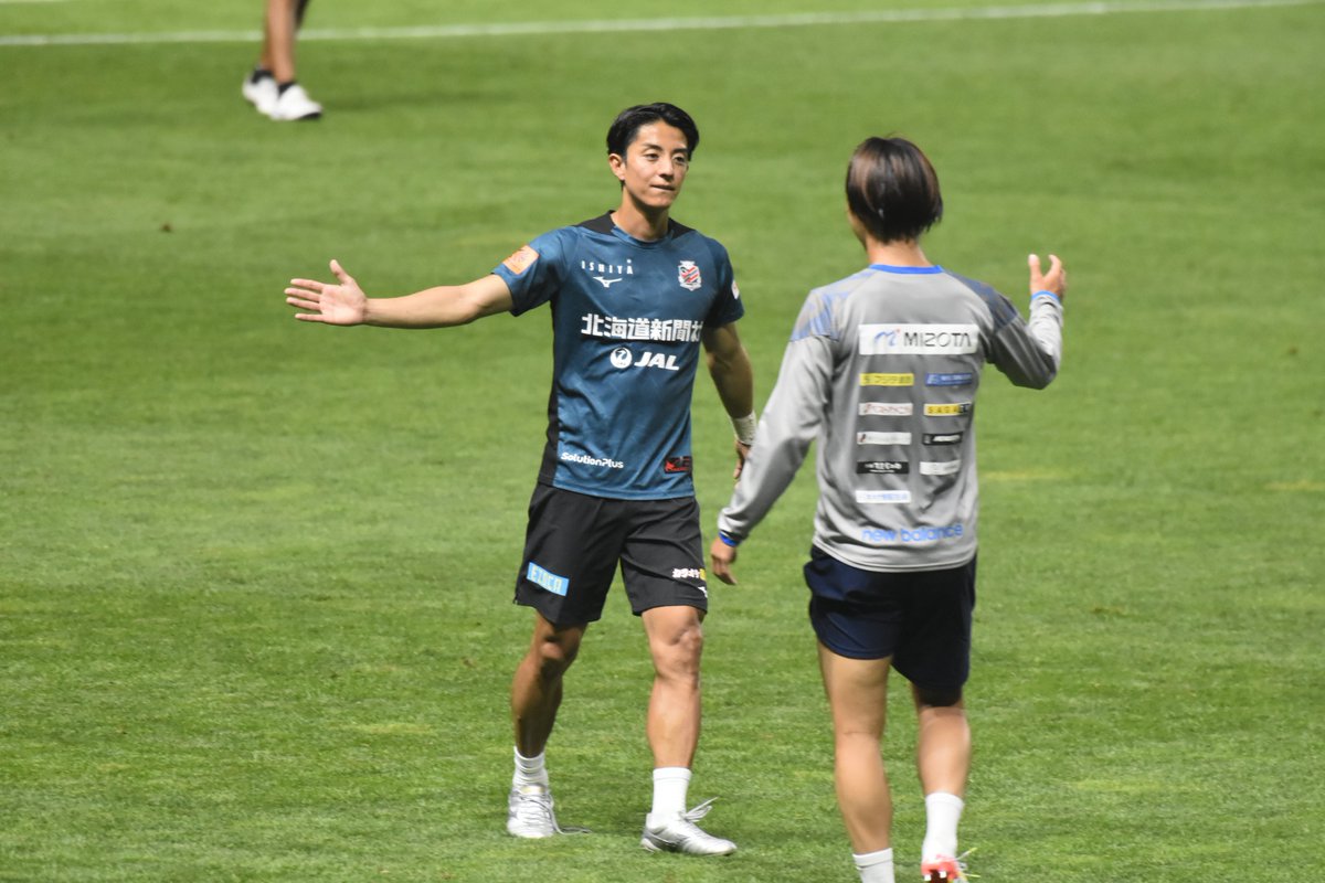 Hika_Jphoto's tweet image. 藤枝MYFCでチームメイトだった2人の再会✨️

2025.8.2
#田中宏武 選手
#西矢健人 選手