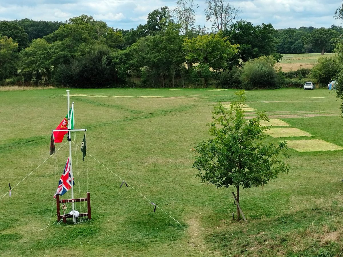 The time has come for us to say goodbye for another year. The flag is down, our suitcases packed. We’ve had fun, made friends and take home lots of memories.