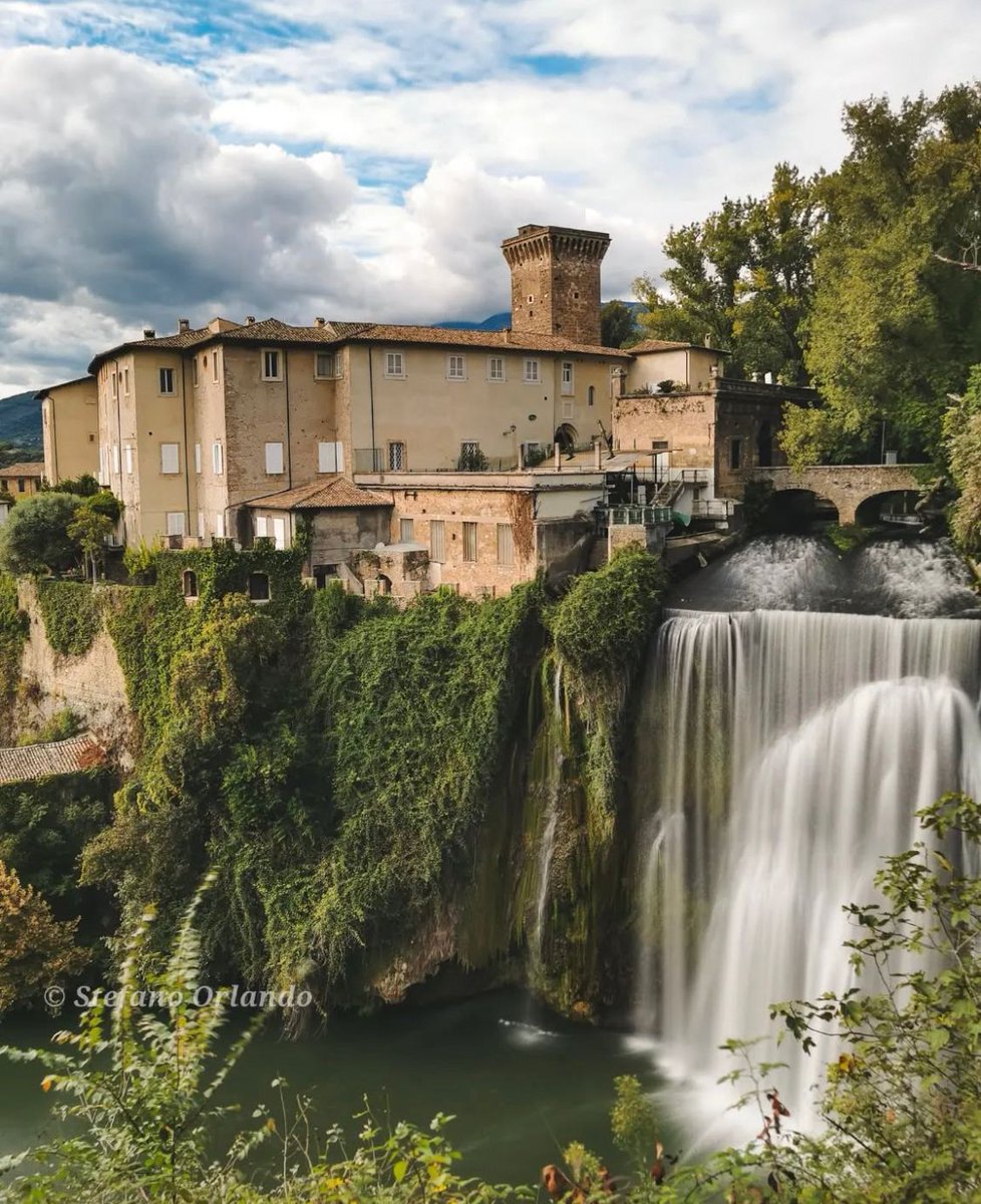 #IsolaDelLiri, in provincia di #Frosinone: un gioiello della Ciociaria la cui storia è legata al corso del fiume Liri

📷 Ig stefnewlife

#VisitLazio #LazioIsMe #LazioEternaScoperta
