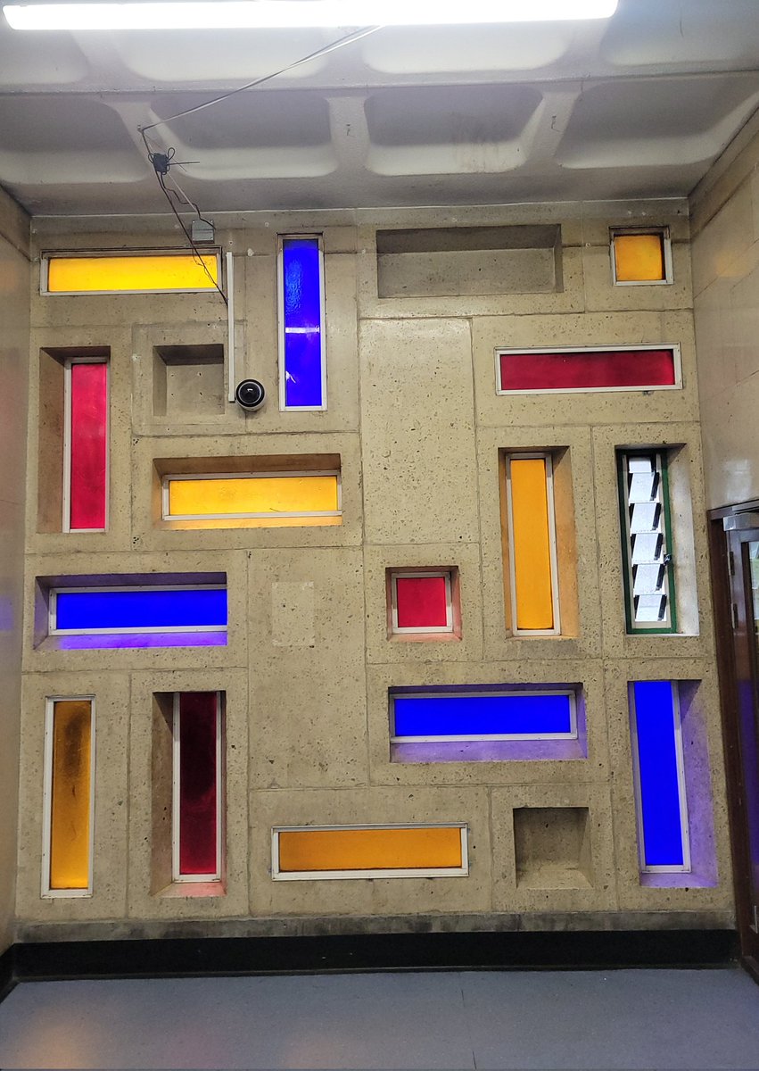 Sof McVeigh (@sofmcveigh) on Twitter photo Was great to see works at our iconic Trellick Tower with the indefatigable head of the RA. Thank you Keith <a href="/RBKC/">Royal Borough of Kensington and Chelsea</a> #Kensington Was great to see works at our iconic Trellick Tower with the indefatigable head of the RA. Thank you Keith <a href="/RBKC/">Royal Borough of Kensington and Chelsea</a> #Kensington