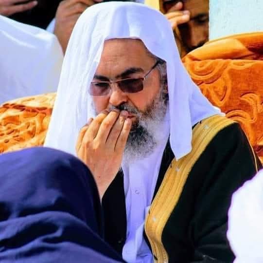 AdarhShms93787's tweet photo. خلیفه صاحب محمد انور (ابوزبیر ) حــفظـه اللــــه وایی*

اکمال ( پوروالی ) دایمان په دریو شیانو کیږي.
①حسن اعتقاد : يعنې پر مسلمانانو نېک ګمان کول.
②حسن معاشرت:  یعنې په کور د ننه او بهار له خلکو سره ښه او نېک چلند کول.
③تهذیب النفس: یعنې د #نفس په اصلاح کې پوره کوښښ کول. https://t.co/nAAYdRjjqa