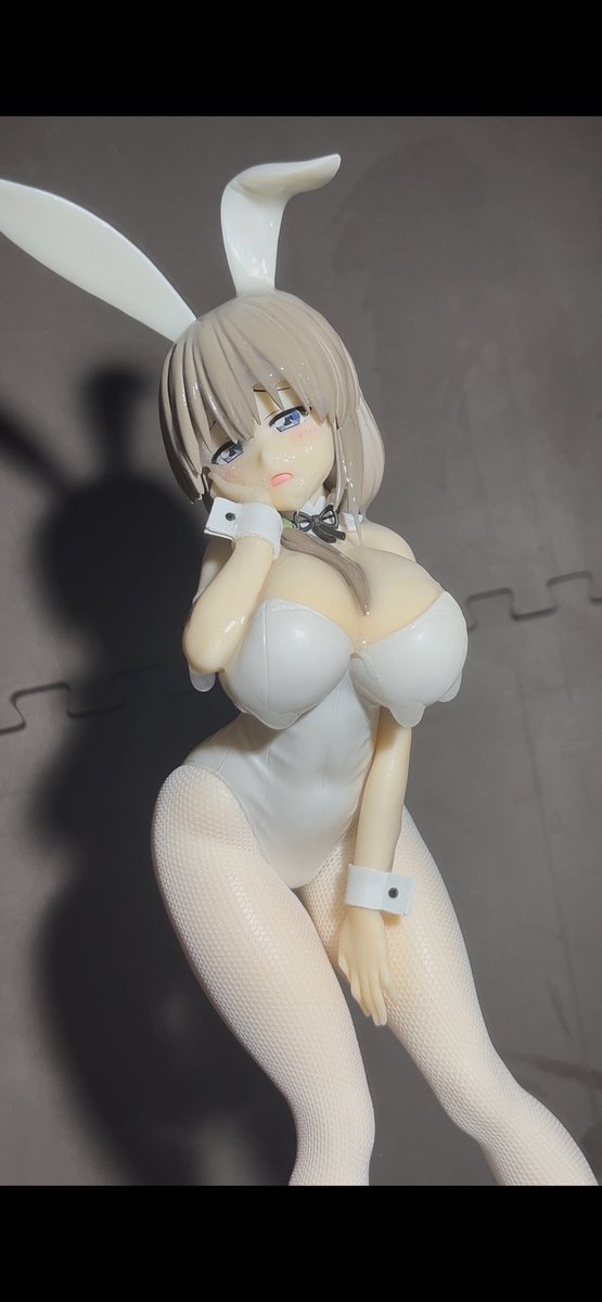 りる tweet media