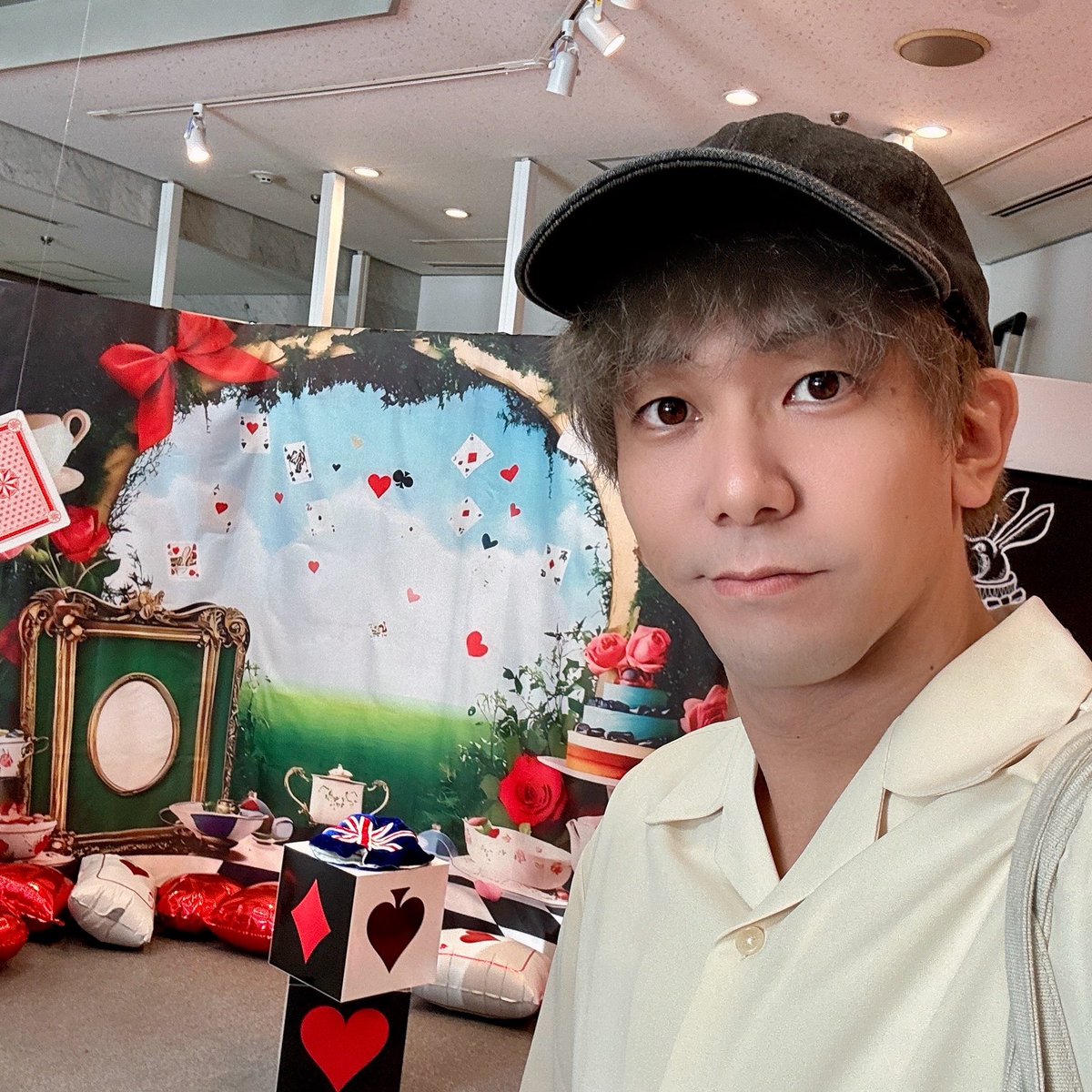 CAT-A-TAC
『不思議の国のアリス ~ハートをなくした女王~』
鑑賞しました‼︎
心が満たされて、優しくなれるお話。
大人はもちろん、小さなお子様まで楽しめる公演で大満足でした^ ^
ギャラリーではご家族で楽しめる催しもあり、夏休みにぴったりのイベントです‼︎
cat-a-tac.jp/alice/
#CATATAC