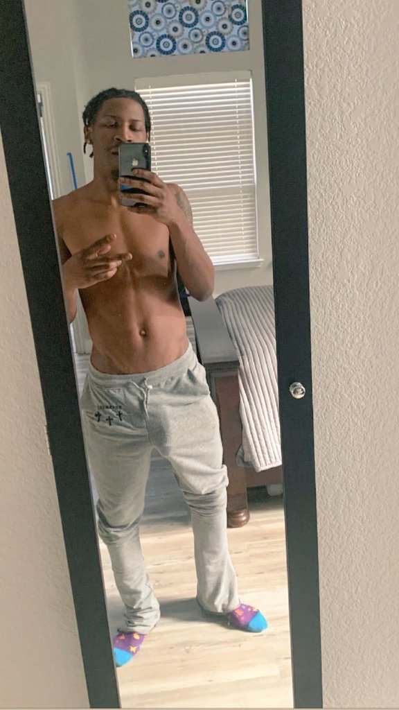 ɪᴛ’ꜱ ᴏɴʟʏ ᴛᴡɪᴛᴛᴇʀ 🖕🏾 tweet media