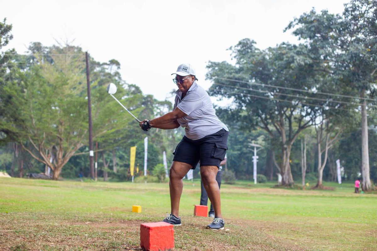 SharonkBirungi's tweet photo. Today @UgEquityBank is at Namulonge playing golf with @mtnug  as they celebrate partnership. 

Playing golf is more than just a game but also a powerful tool for networking .

#EquityBankUganda https://t.co/NtUqxbocoB