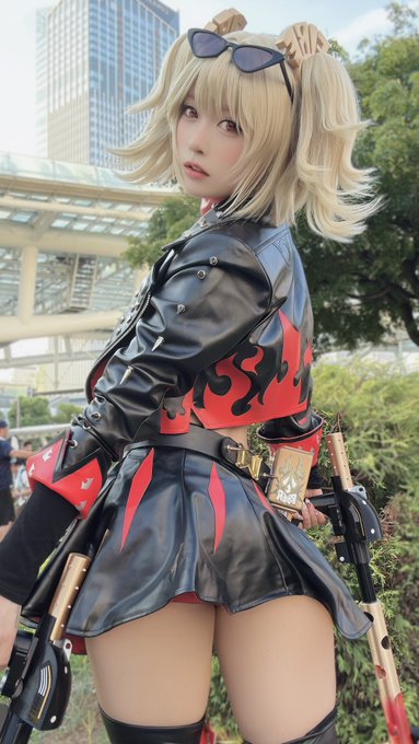 Twitterのコスプレ画像24