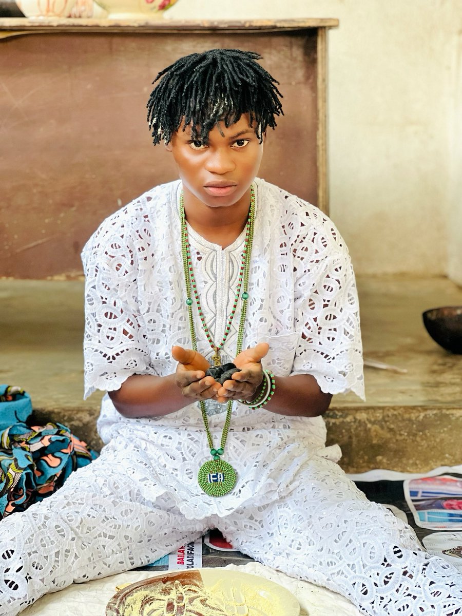 baba_Ifaseyii's tweet image. A KU OSE IFA

Happy Ose Ifa to all devotees of Ifa around the world 🌍By the grace of
eledumare we shall rejoice and be glad in it 📿📿📿Àsè ooo