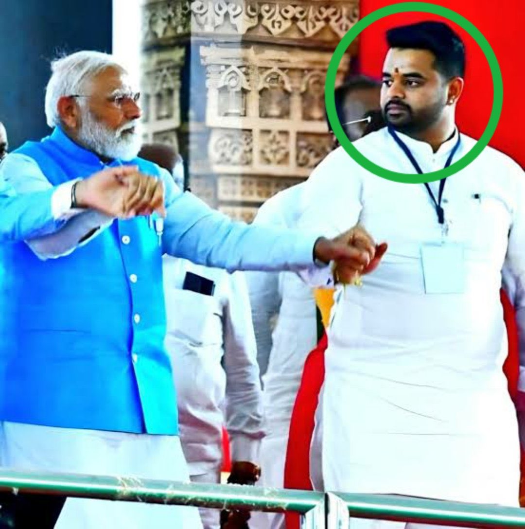 बीजेपी का चाल चरित्र और चेहरा
उम्र कैद की सजा और 5लाख की जुर्माना 
#प्रज्वल_रेवन्ना 
#मोदी