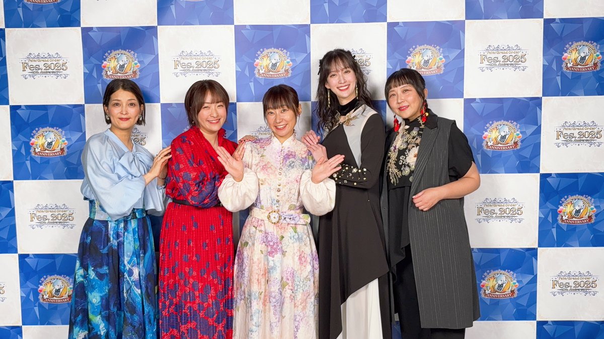 【カルデア広報局より】
★FGO Fes. 2025情報★
『TYPE-MOON TIMES 出張版 in FGO Fes. 2025』をご視聴いただきありがとうございました。
ご出演された川澄綾子さん、植田佳奈さん、下屋則子さん、小清水亜美さん、生天目仁美さんのお写真をお届け！

アーカイブ配信はこちら→youtu.be/wyZXeoBa7sQ?t=…