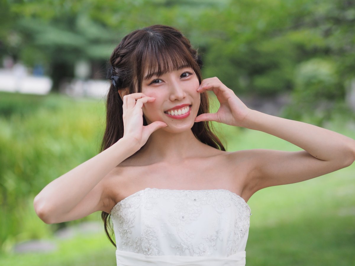 8月2日スタジオエスドレス撮影会
モデル：えなさん
場所：中島公園

暑い中、スタッフ、モデルのえなさんありがとうございました！ 
とっても素敵なドレス姿でした🥰

#スタジオエス
#所属事務所モデル本人以外二次使用禁止