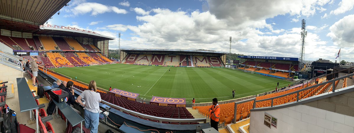 📍 University of Bradford Stadium

Here we go… the start of a brand-new season for Wycombe Wanderers on <a href="/BBCSport3CR/">BBC Sport Three Counties</a> and WanderersTV.

🏆 League One
⚽️ Bradford v Wycombe
📻 <a href="/BBCSport3CR/">BBC Sport Three Counties</a> 98fm
💻 WanderersTV
🎙️ <a href="/mattcecil87/">Matt Cecil</a> on co-commentary