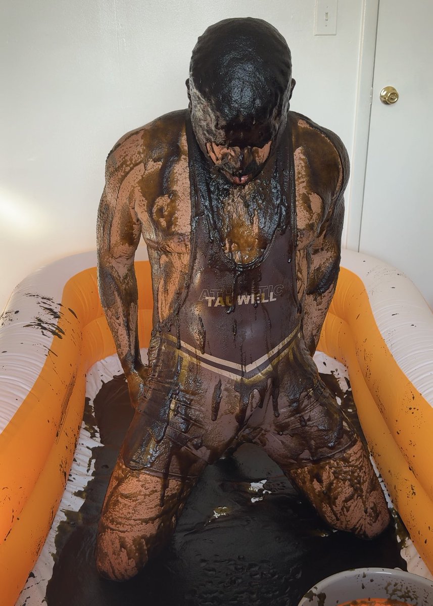 GungeHimbo tweet media