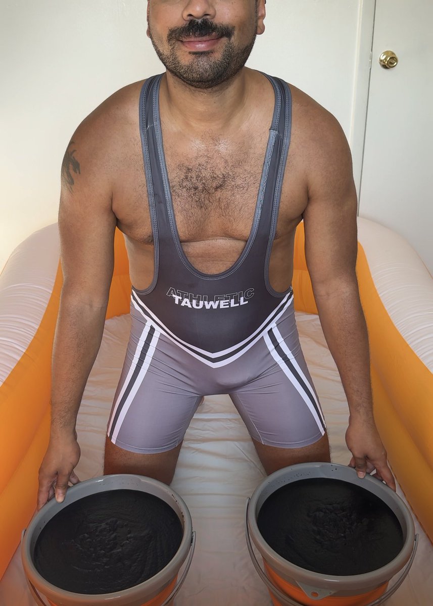 GungeHimbo tweet media