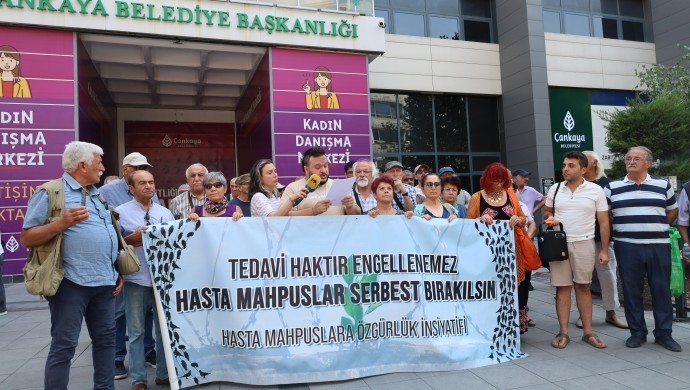 Hasta tutsaklar Baltacı ve Demir'in tahliyesi talep edildi

🔴İstanbul ve Ankara'da yapılan eylemlerde hasta tutsaklar Resul Baltacı ve Yıldırım Demir'in durumuna dikkat çekilerek tahliyeleri talep edildi.

nupel.tv/hasta-tutsakla…