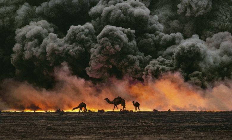 بكل فخر واعتزاز
أستذكر اليوم الذكرى الـ 35 للغزو العراقي الغاشم على دولتنا الحبيبة الكويت.

ذكرى الألم والصمود
ذكرى جسّد فيها الشعب الكويتي أسمى معاني الولاء والتضحية

رحم الله شهدائنا الأبرار
وحفظ الله الكويت من كل شر 🇰🇼

#الغزو_العراقي
#الكويت