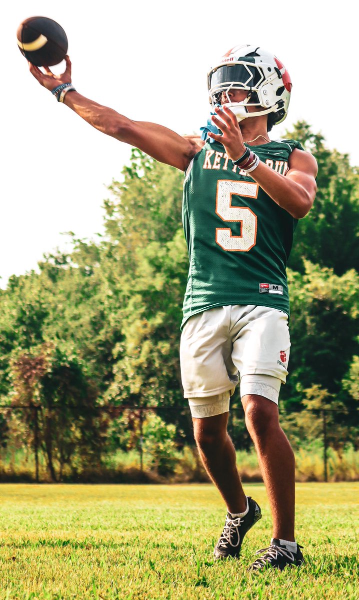 blessed to be trusted on both sides of the ball. still learning, still grinding, and doing my best to lead where I’m needed. this team is special! #grateful #fallcamp #sophomoreszn 

<a href="/KettleRunFB/">Kettle Run Football</a> <a href="/_coach_noonan_/">Coach Noonan</a> <a href="/DelaplaneKid/">Del Christian</a> <a href="/PrepRedzoneVA/">Prep Redzone Virginia</a> <a href="/carljfred/">Carl Frederick</a>