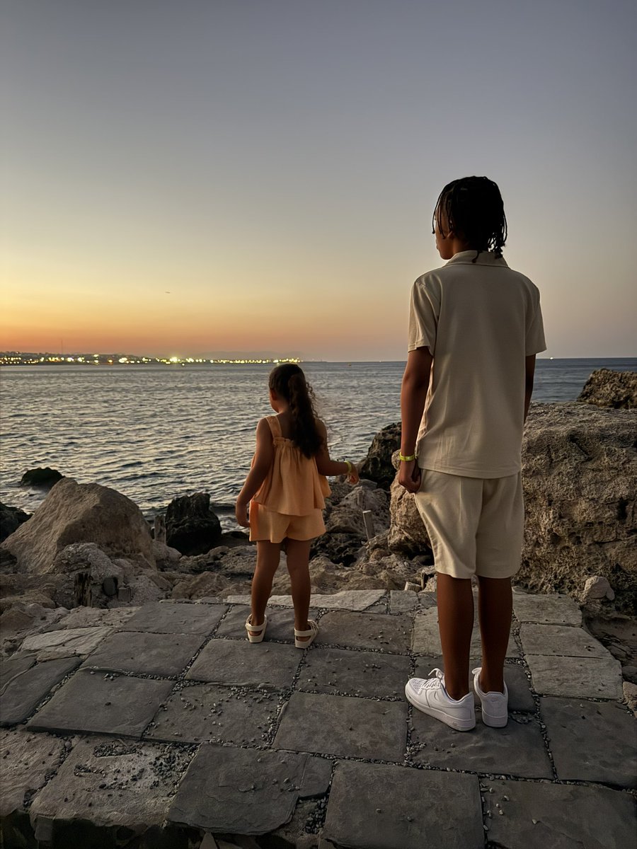 Lovely well deserved week away with the family.. ☀️