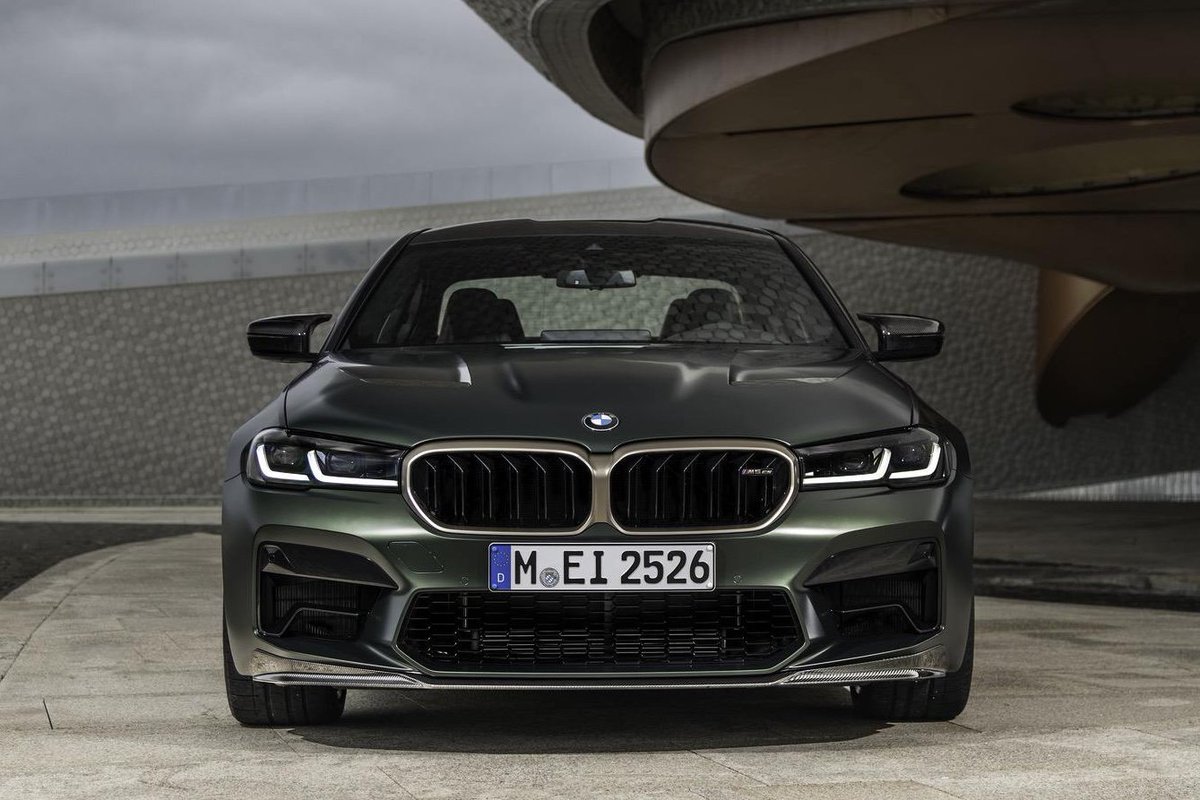 M5 CS F90