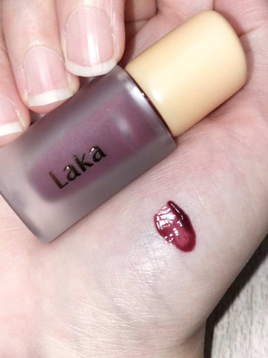 momo_n_a's tweet photo. Lakaのフルーティーグラムティント ミニをお試しさせていただきました！
色は#130 フォグベリー
深みのある色で可愛い🫶
ミニサイズは使い切りやすいし
いろんな色に挑戦しやすいのも嬉しい☺️
PR #Laka https://t.co/6a5dujKMK1