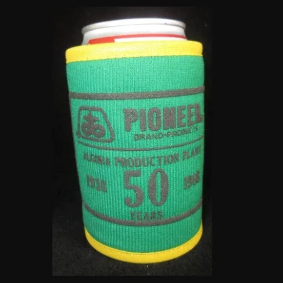 Rustic Relics (@rusticrelics04) on Twitter photo Vintage Pioneer Seed Wrap Around Can Koozie Algona Iowa 50 years 1938 - 1988
poshmark.com/listing/Vintag… Vintage Pioneer Seed Wrap Around Can Koozie Algona Iowa 50 years 1938 - 1988
poshmark.com/listing/Vintag…