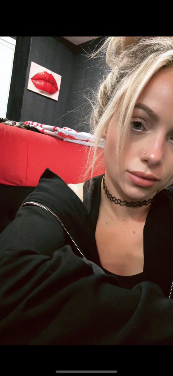 ademideee!🃏 (@politicalbryann) on Twitter photo 