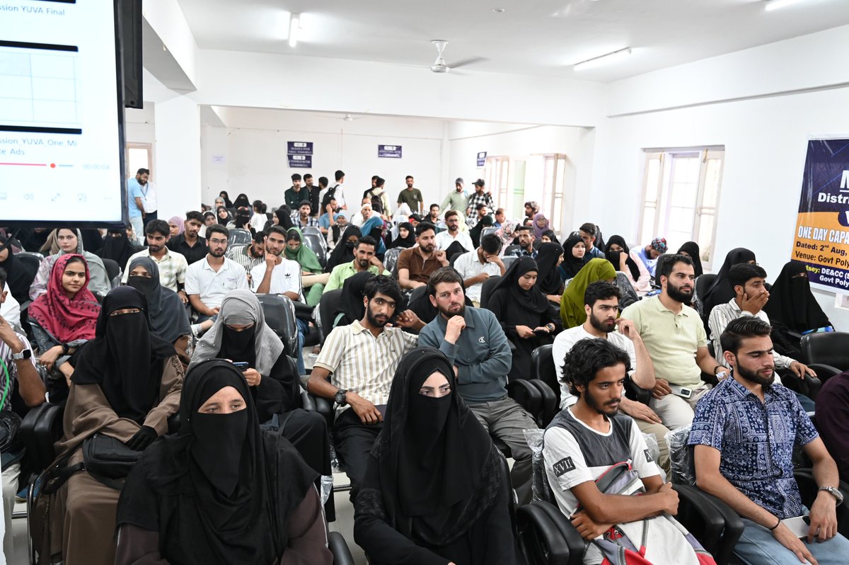 Baramulla | #MissionYUVA: One-Day Capacity Building Programme held to equip youth with skills &amp; entrepreneurial mindset.
ADC B'la urged youth to pursue innovation &amp; self-employment.
<a href="/OfficeOfLGJandK/">Office of LG J&K</a>
<a href="/CM_JnK/">Office of Chief Minister, J&K</a>
<a href="/diprjk/">Information & PR, J&K</a> 
<a href="/mingasherpa/">Minga Sherpa</a> 
<a href="/ddnewsSrinagar/">DD NEWS SRINAGAR</a> 
<a href="/airnewsalerts/">All India Radio News</a>