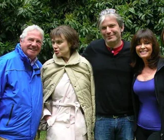vickimichelle's tweet photo. Happy Birthday Gorgeous Madeleine Smith. Fab actress and lovely lady. Great memory with David Ross and director Dan Wilson when we did “Doctors” @maddysmith007 #DavidRoss #DanWilson #Doctors #HammerHorror #LiveAndLetDie @007 #CarryOn @TalkingPicsTV #saturdaymorning https://t.co/nN2LRX6oUV