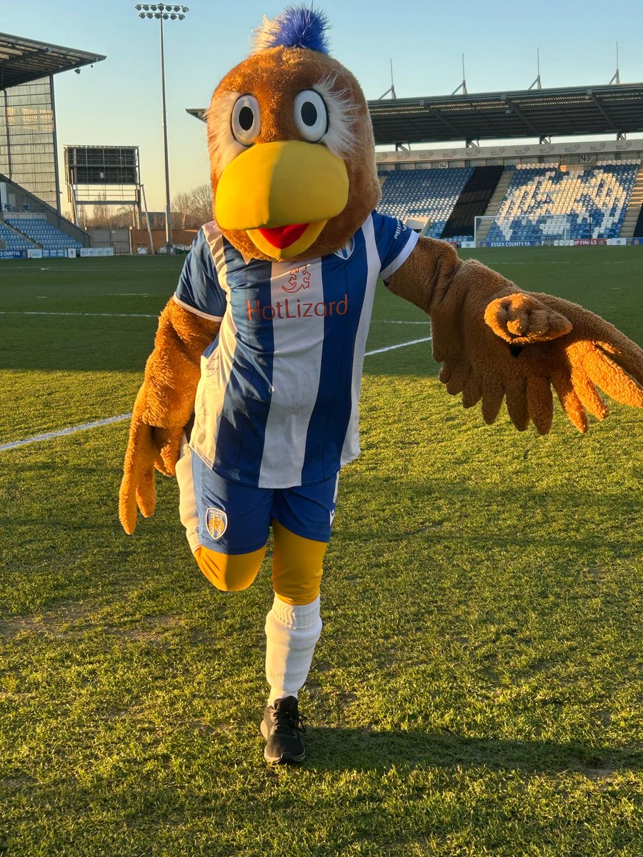 Next  to join us for #EpsomMascotDerby is  Eddie the eagle from <a href="/ColU_Official/">Colchester United FC</a> making his debut. I'm sure he will be trying to beat his #Essex rival Sammy the Shrimp! Will he stick to the wing? You can sponsor him at justgiving.com/page/epsommasc… raising money for <a href="/Childrens_Trust/">The Children's Trust</a>