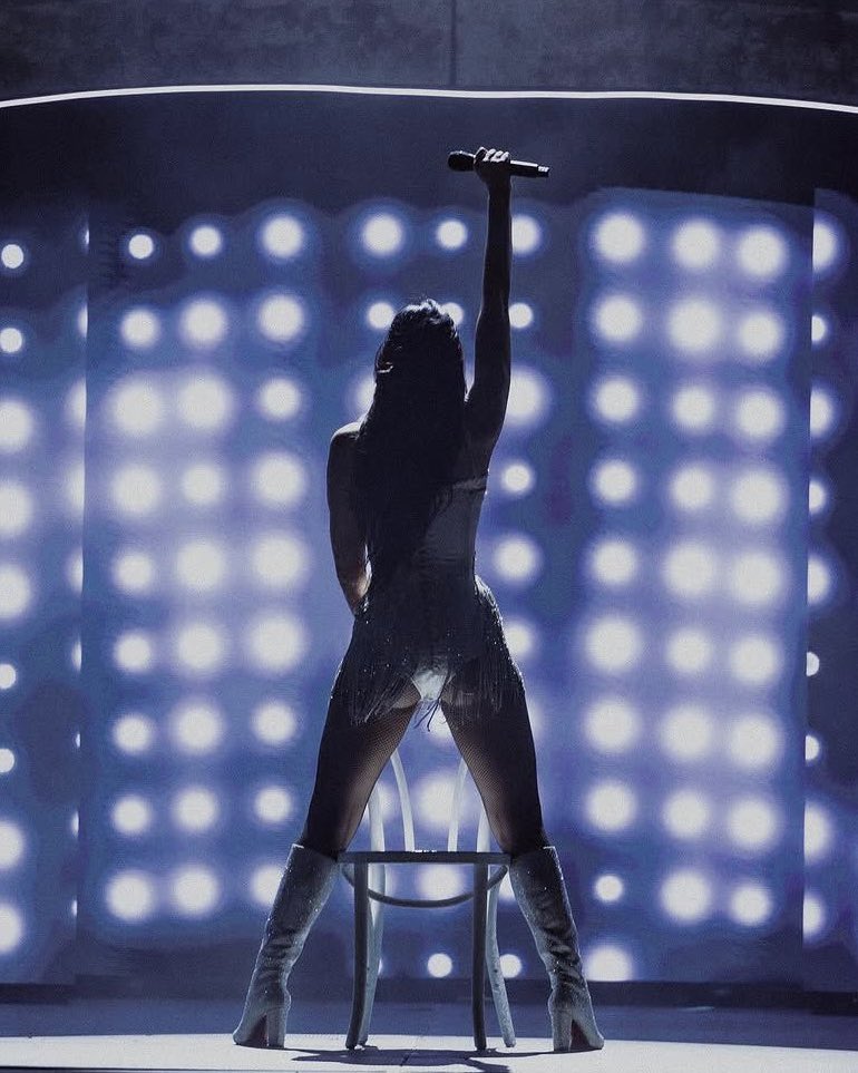 dua lipa pics tweet media