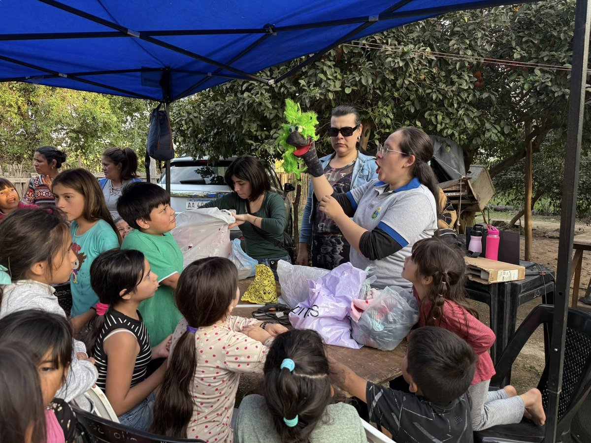 NPChaco1's tweet image. #BARRANQUERAS: “#InfanciasEnMovimiento” Continúa Llevando Alegría A Los Niños De La Ciudad   #Noticiasdelparana noticiasdelparana.com.ar/NuevaEdicion/2…
