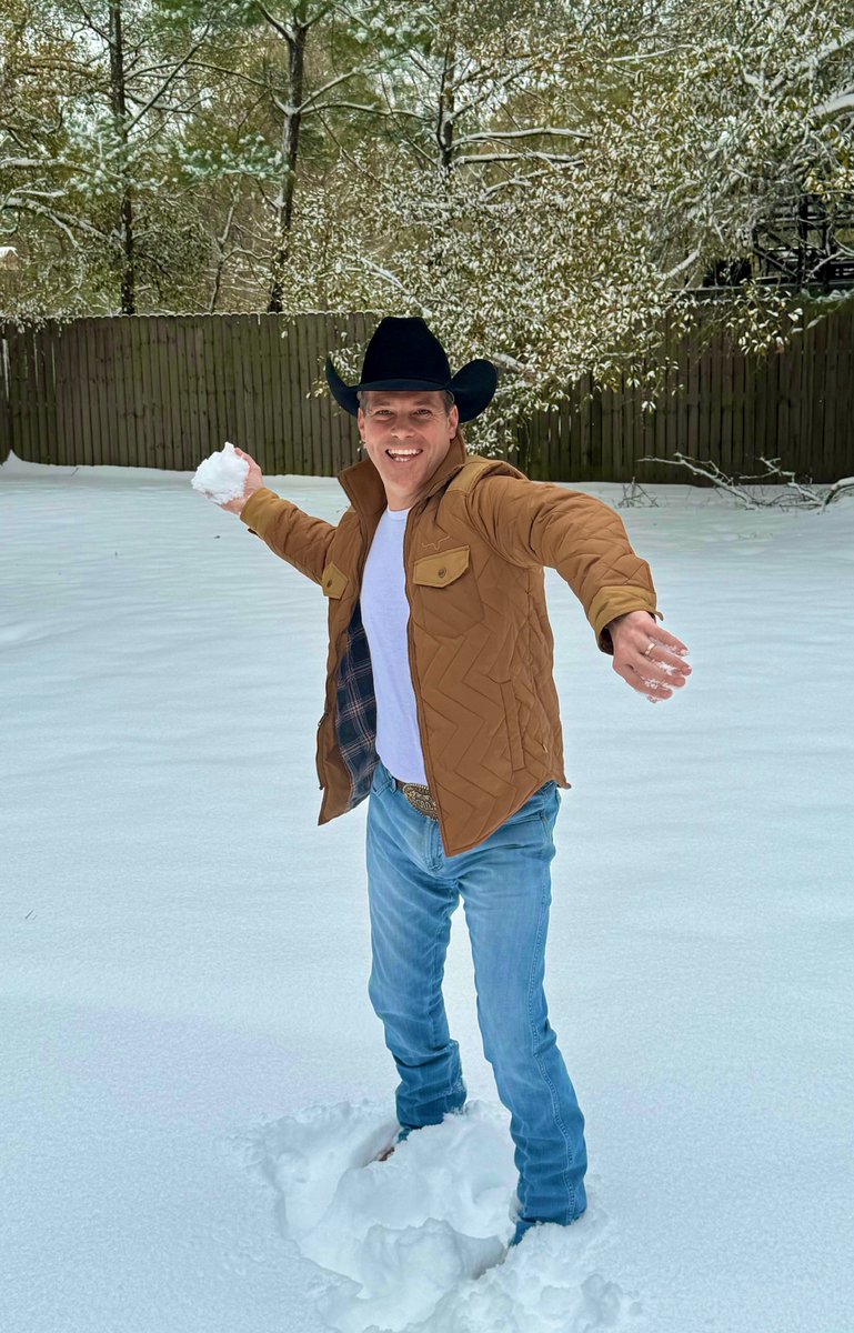 Colder weather = Football szn #footballseason