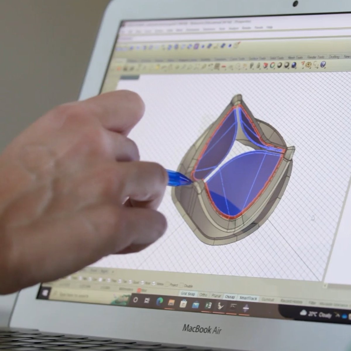 cebcambridge's tweet image. It's National CAD (Computer Aided Design) Day! 💻
At CEB we use CAD to design everything from synthetic heart valves down to parts for our annual Robot Club tournament 🤖
Find out more about our work:
ceb.cam.ac.uk/research/group…
🧪⚙️🌱🔋
#ComputerAidedDesign #CambridgeUniversity