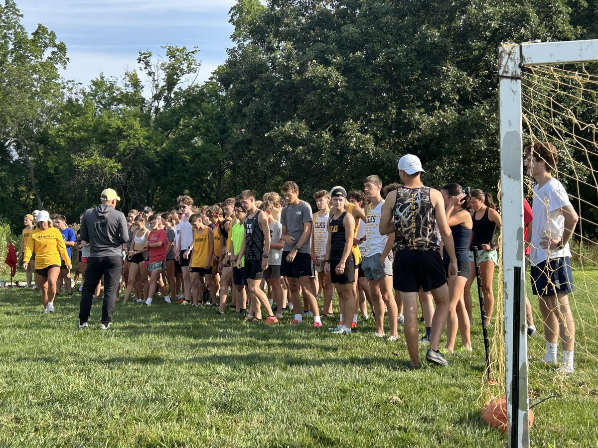 Centerville Track & Field (@trackelks) on Twitter photo Annual Alumni XC Race today, at Forest Field! Great turnout with an elementary race, a MS race and a 2 mile HS race!! Looks like over 100 parents here too, just an awesome kick off to XC season!! <a href="/chselksad/">Centerville Athletics</a> Annual Alumni XC Race today, at Forest Field! Great turnout with an elementary race, a MS race and a 2 mile HS race!! Looks like over 100 parents here too, just an awesome kick off to XC season!! <a href="/chselksad/">Centerville Athletics</a>