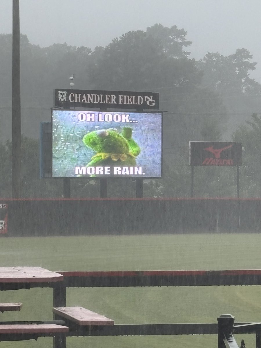 Nothing screams softball season more than a monsoon!! Scrimmage game for this morning has been cancelled🥹🥹