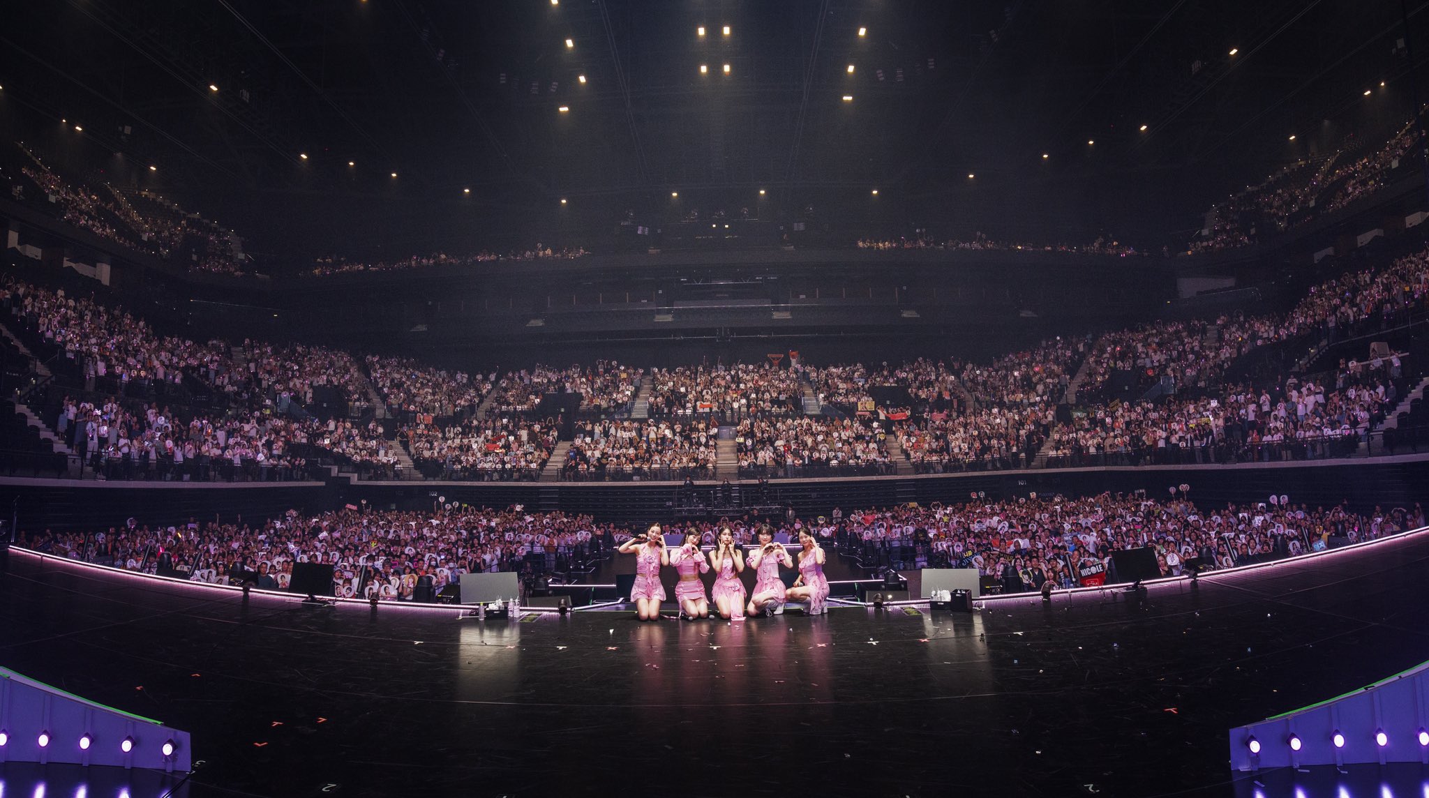 GxWWXT0a0AAYXSw?format=jpg&name=large