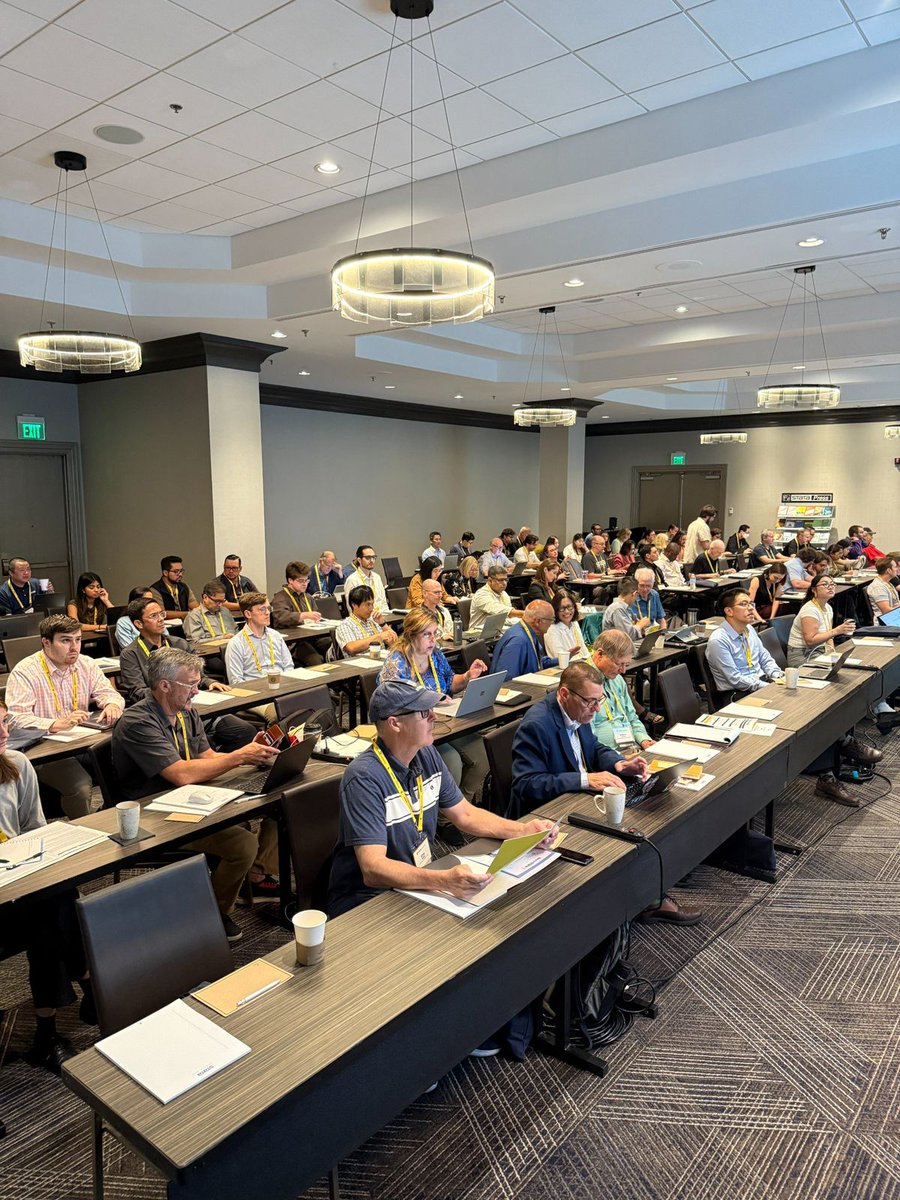 SYSTECHMar76440's tweet image. Had a great time at the 2025 Stata Conference #Stata2025, celebrating 40 years of Stata in the vibrant Music City – Nashville, TN!  Truly delighted to see their continued support and commitment to the Stata user community and Partners! 
 #stata #systech #Stata2025