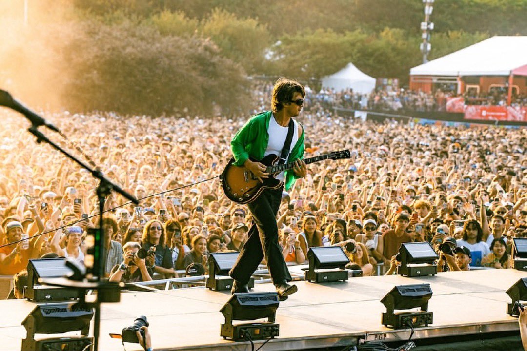 djosource's tweet image. 📸| New photos of @djotime at @lollapalooza [via lollapalooza on Instagram]