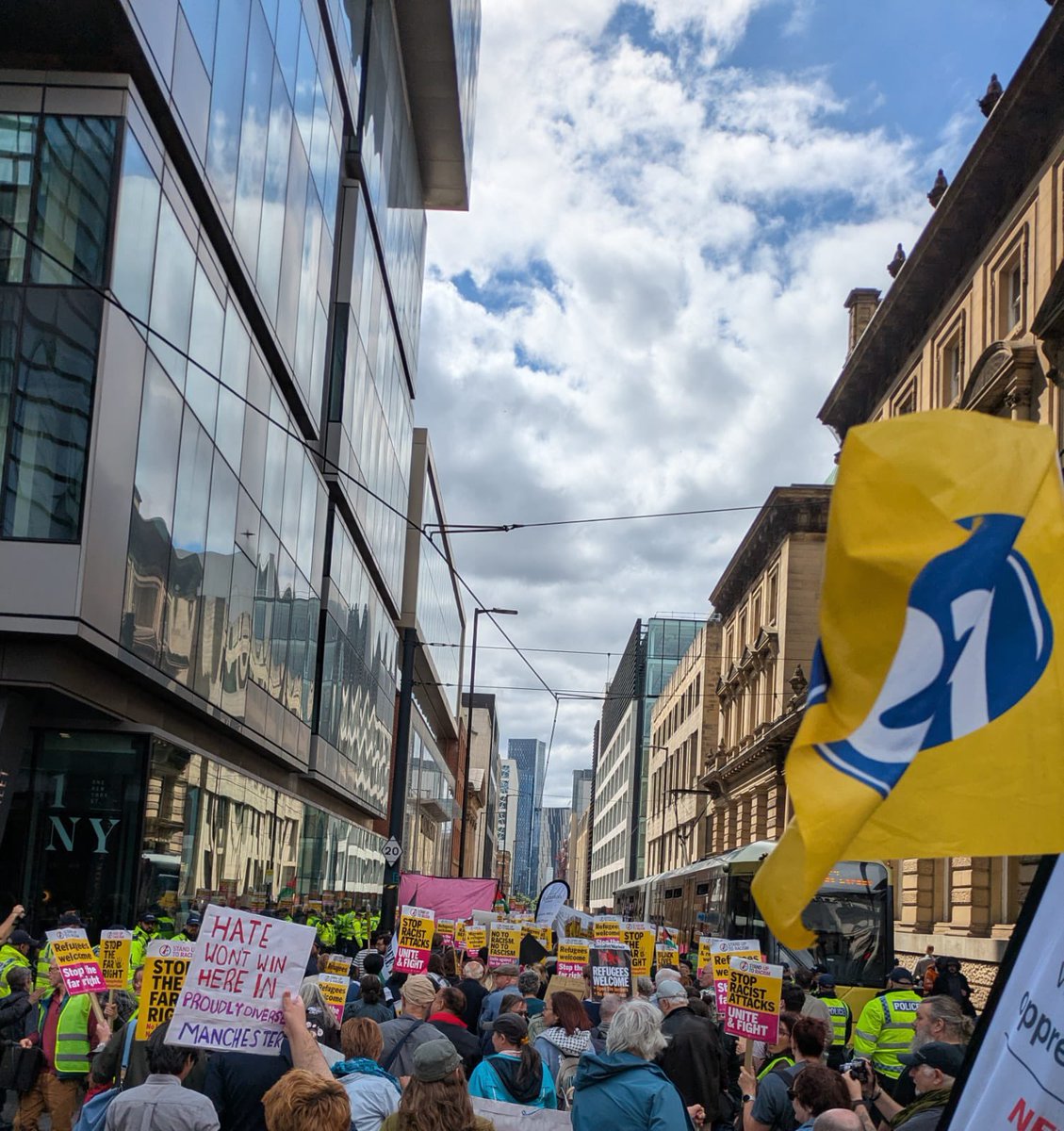 UNISON Manchester Branch stands against the fascists | Britain First will never be welcome here

#Unison #Manchester #NoPasaran