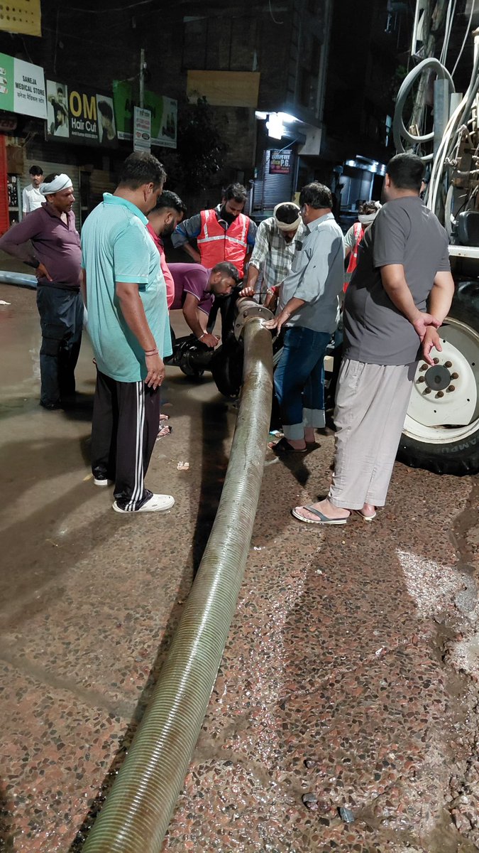 Sriganganagar District Collector and Magistrate tweet media