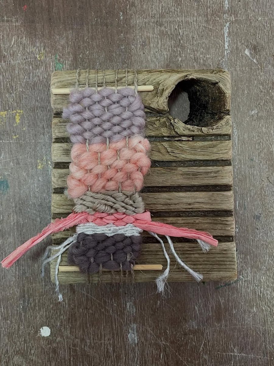MakersWales's tweet image. #CraftSkillsSharing
Fab creations from our Driftwood Weaving workshop today with tutor #LauraThomasTextiles
Check out our website for more workshops coming up!
#driftwoodweaving #learntoweave #weaving #weaveworkshop  #yarn #offloomweaving #craft #craftskillsharing #craftworkshop