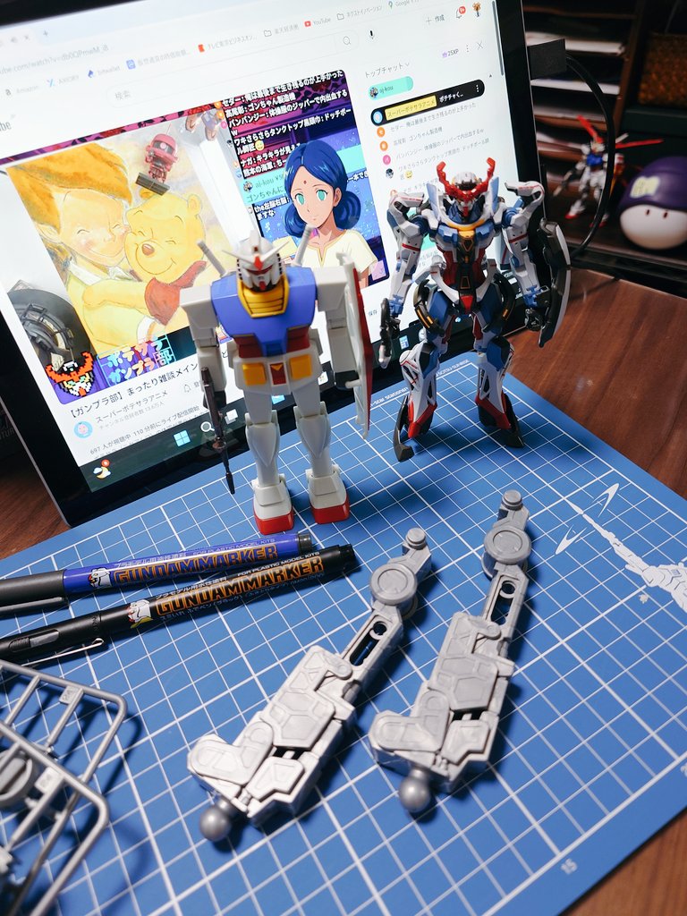 CoreDrill009's tweet photo. 今日は、ここまで‼️
このパーツで何を作ってるのかが分かる人、いるのかなぁ〜
あれ？いつのまにハロが写り込んでたんだろうw
#ポテサラガンプラ部 
#ガンプラ好きな人たちと繋がりたい https://t.co/FiFetZ2Qes