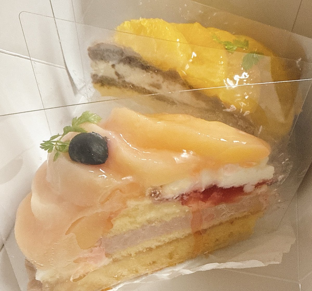 tomato3582's tweet photo. 2025.8.2
久しぶのケーキ🎂🎂
 #アンテノール https://t.co/j61EXLKlrY