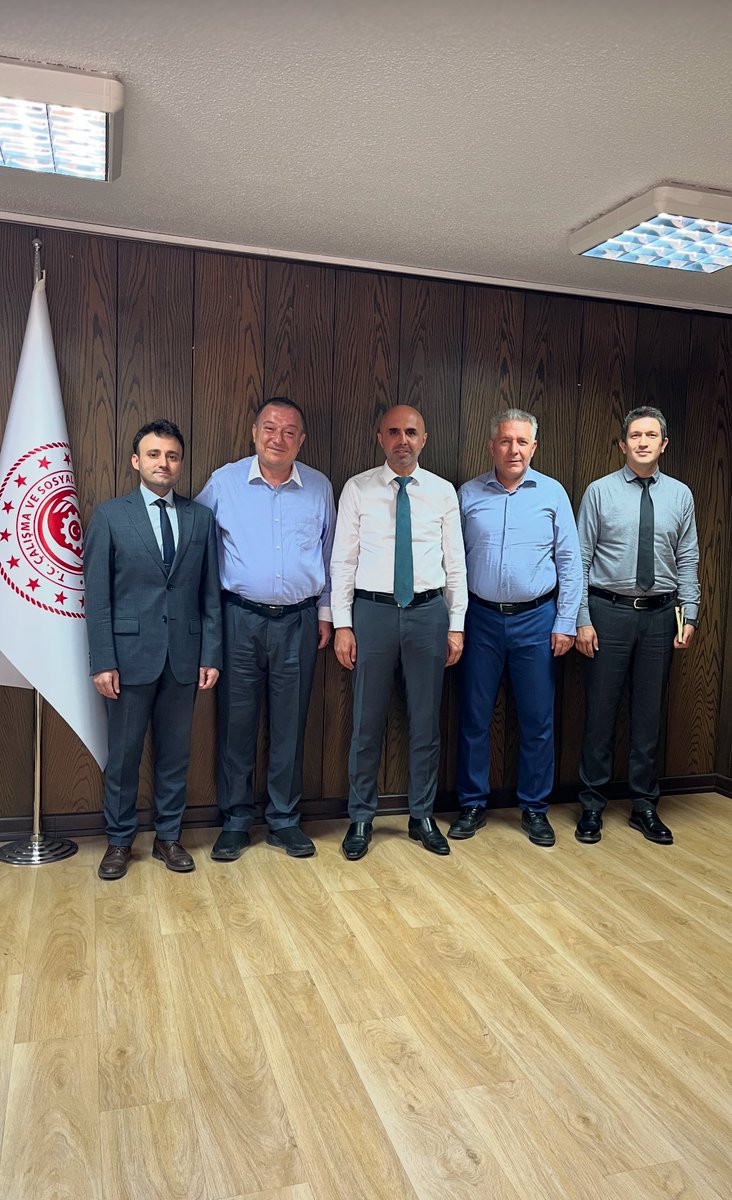 AYBU International Relations Office (@aybuint) on Twitter photo AYBÜ Dış İlişkiler Koordinatörlüğü ile <a href="/csgbakanligi/">T.C. Çalışma ve Sosyal Güvenlik Bakanlığı</a> Dış İlişkiler ve AB Genel Müdürlüğü Arasında Stratejik İş Birliği Adımı 💫
🔗 aybu.edu.tr/dib/tr/duyuru/… AYBÜ Dış İlişkiler Koordinatörlüğü ile <a href="/csgbakanligi/">T.C. Çalışma ve Sosyal Güvenlik Bakanlığı</a> Dış İlişkiler ve AB Genel Müdürlüğü Arasında Stratejik İş Birliği Adımı 💫
🔗 aybu.edu.tr/dib/tr/duyuru/…