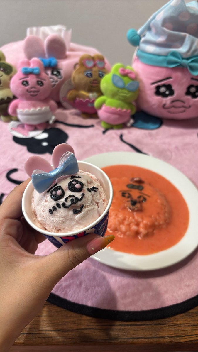 yukanko58's tweet photo. 愛してやまないおぱ様のお誕生日🐰💖💖💖
おぱに人生で1番金を使っているよ間違いなく^_^でも幸せ‼️死ぬ時は一緒に棺桶に入ろうな‼️
#おぱんちゅうさぎ #おぱんちゅ #おぱんちゅおめでとう #パンツの日 #8月2日 https://t.co/An5y5lbDVJ