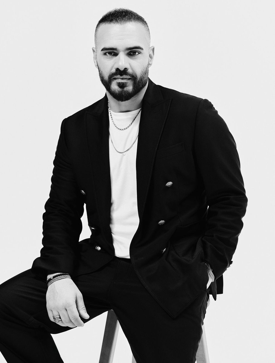 خاص بالصور- جوزيف عطيّة نجح في كتابة صفحة مشرقة في سجلّ مهرجان جرش بصوته وحضوره
 bisara7a.com/?p=285950 

<a href="/josephattieh/">Joseph Attieh</a> <a href="/starsystemlb/">starsystem</a> <a href="/JarashFestival/">#مهرجان_جرش</a> 

#جوزيف_عطية #مهرجان_جرش