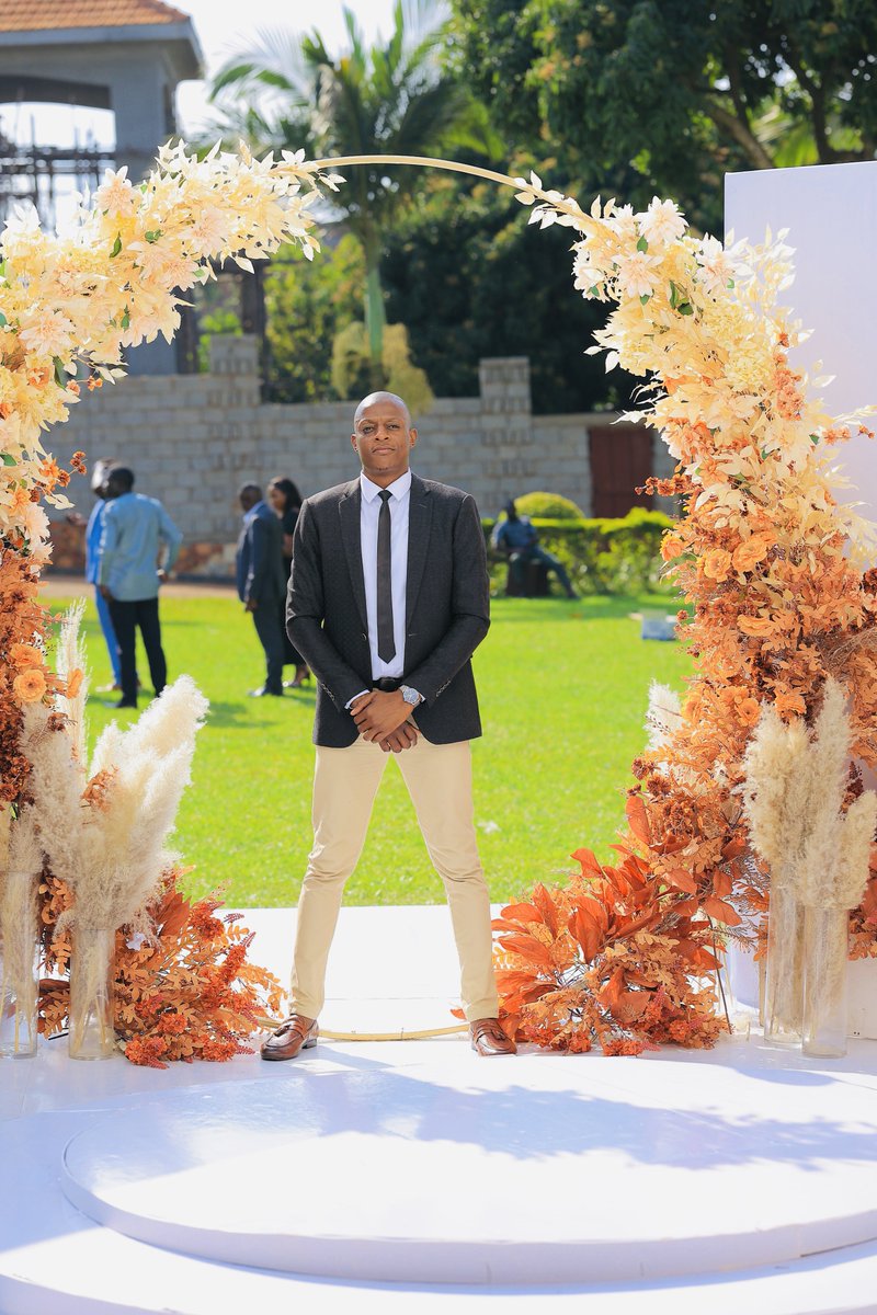 selectorarafa's tweet image. All dreams are within reach.
All you have to do is keep moving towards them.
✌️