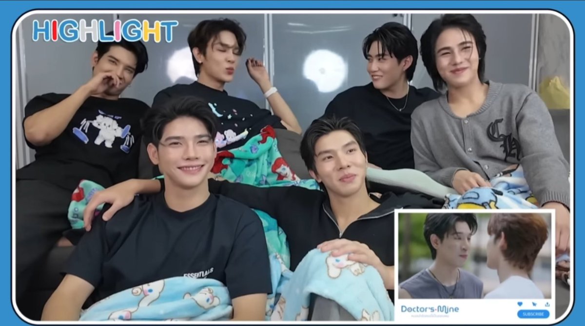 MonPakBR's tweet photo. Essas reações 🥰😍

#DMREACTION
  #DoctorsMineEP2

#DoctorsMine
#หมอน่ารักคนนี้เป็นของผม https://t.co/83rSCRacdT